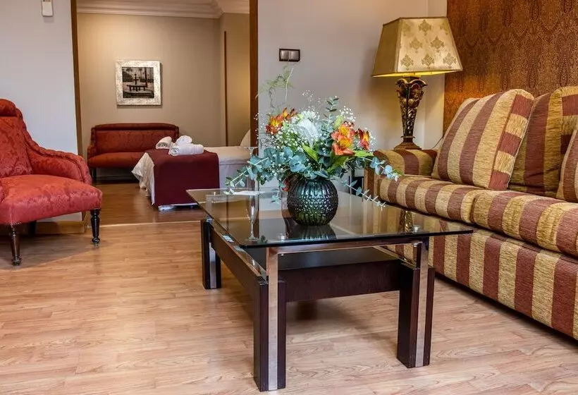 Fotos del hotel Reina Cristina:  3