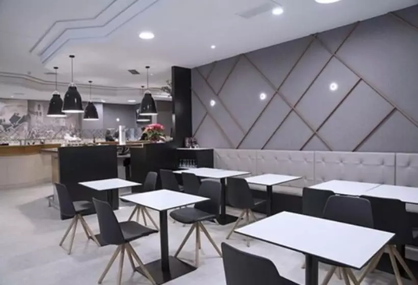 Fotos del hotel Blanca De Navarra:  23