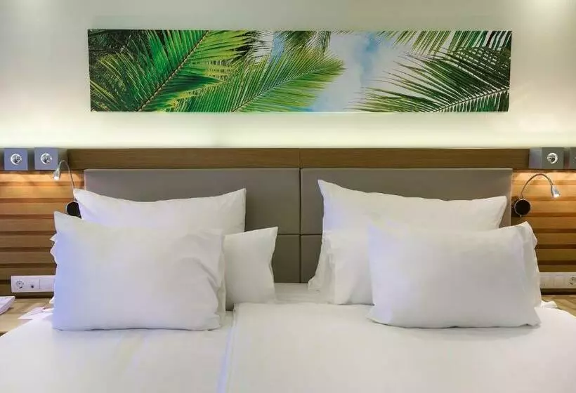 Fotos del hotel Bull Costa Canaria & Spa - Only Adults:  25