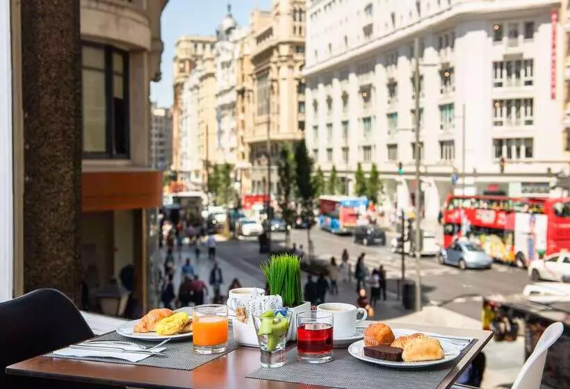 Fotos del hotel Madrid Gran Via 25 Affiliated By Meliá:  31