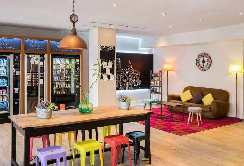 Fotos del hotel Madrid Gran Via 25 Affiliated By Meliá:  46