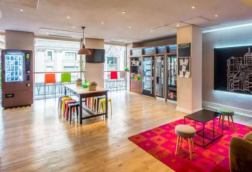 Fotos del hotel Madrid Gran Via 25 Affiliated By Meliá:  41