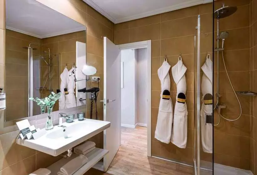 Fotos del hotel Madrid Gran Via 25 Affiliated By Meliá:  36