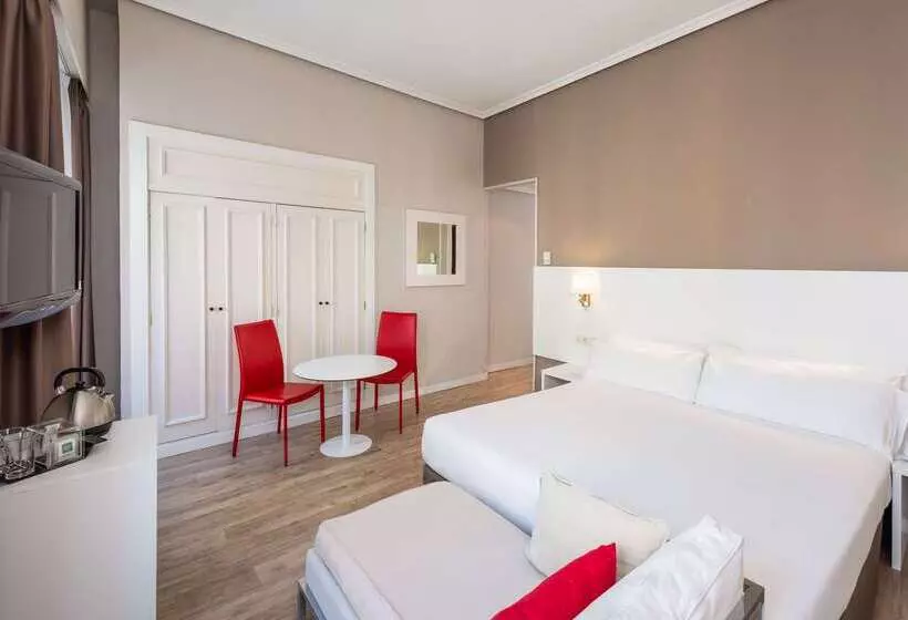 Fotos del hotel Madrid Gran Via 25 Affiliated By Meliá:  17