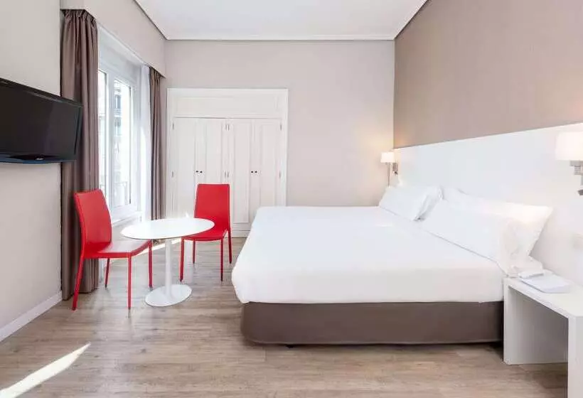 Fotos del hotel Madrid Gran Via 25 Affiliated By Meliá:  8