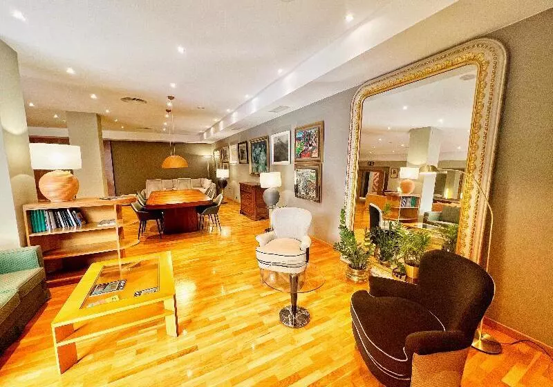 Fotos del hotel Mercure Carlton Rioja:  3