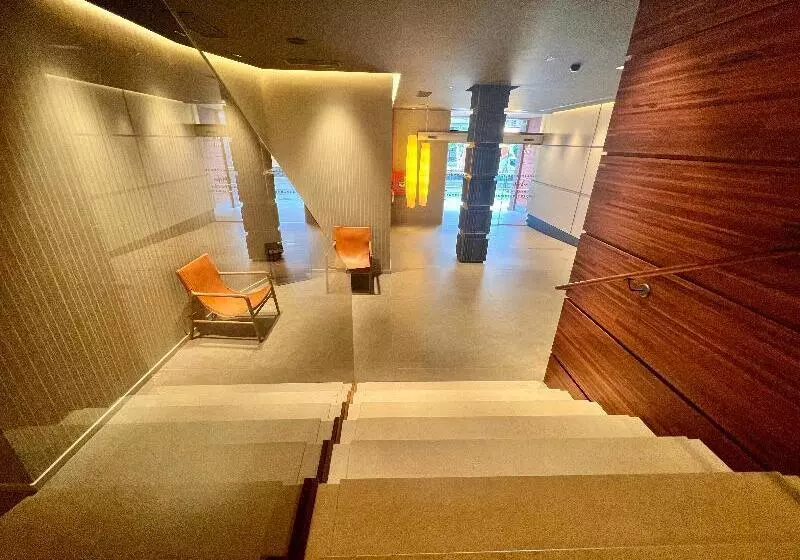 Fotos del hotel Mercure Carlton Rioja:  12