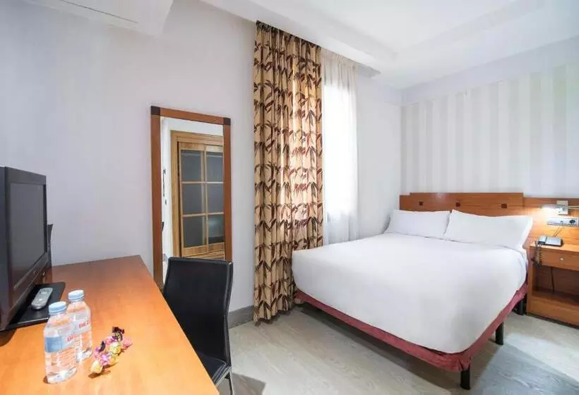 Fotos del hotel Petit Palace Preciados:  2