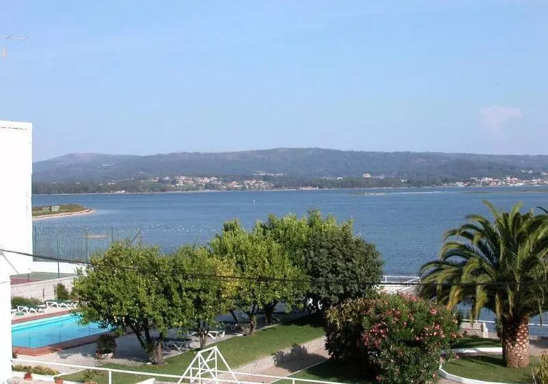 Fotos del hotel Touris:  6