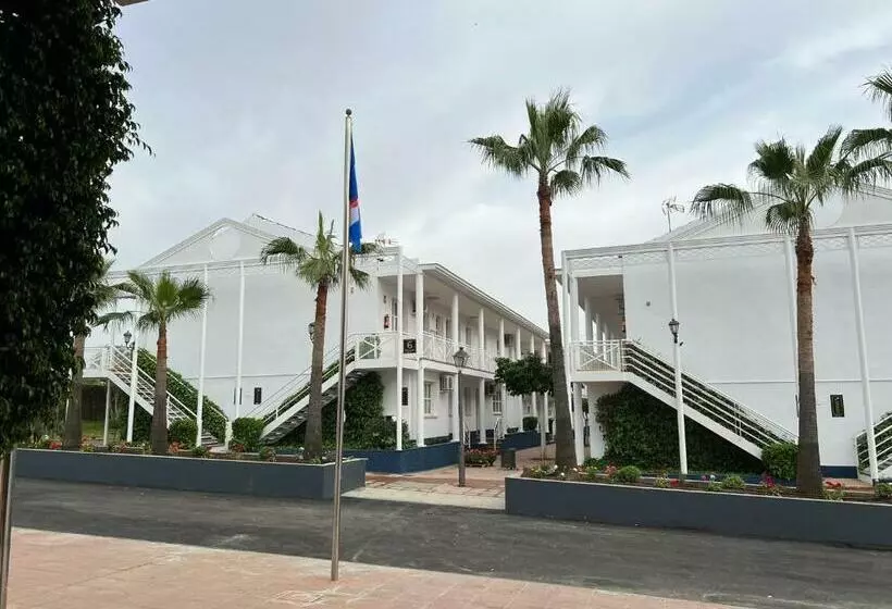 Fotos del hotel Jm Jardin De La Reina:  16