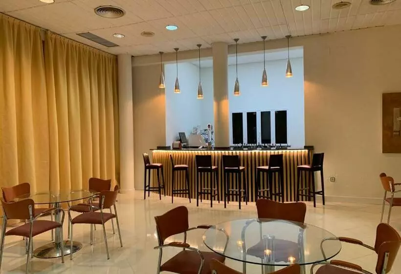 Fotos del hotel Jm Jardin De La Reina:  10