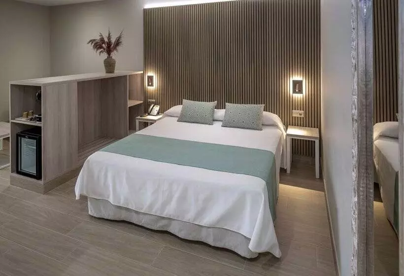 Fotos del hotel 4r Gran Europe:  13