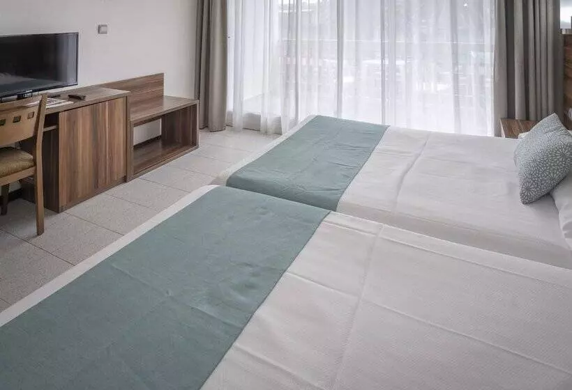 Fotos del hotel 4r Gran Europe:  25