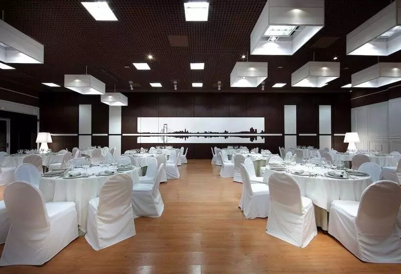 Fotos del hotel Abades Benacazon:  25