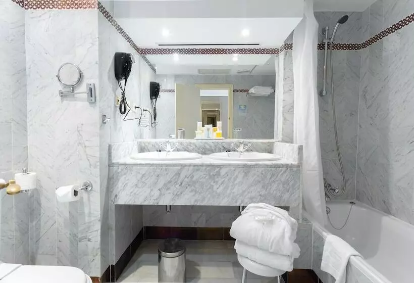 Fotos del hotel Abades Benacazon:  8