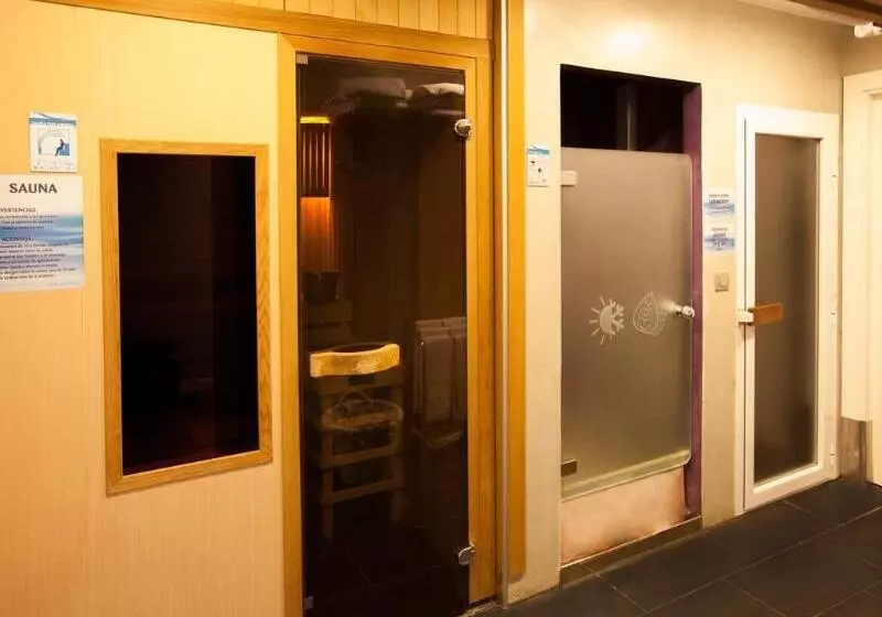 Fotos del hotel Alfonso Viii:  12