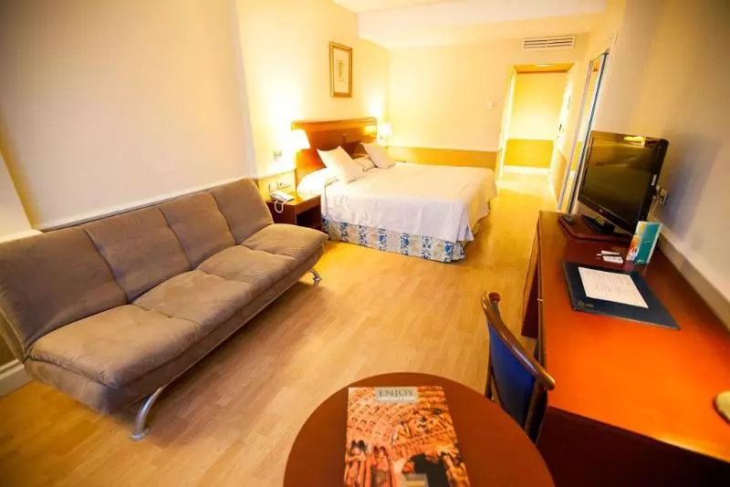 Fotos del hotel Alfonso Viii:  25