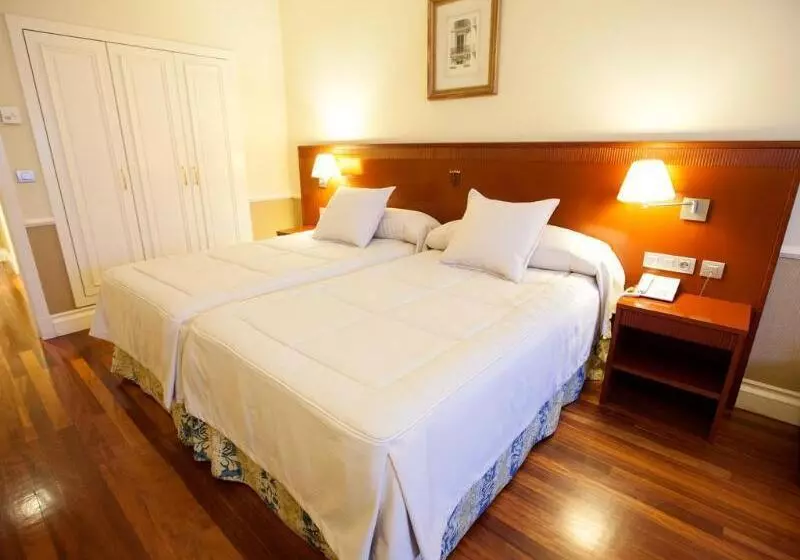 Fotos del hotel Alfonso Viii:  17