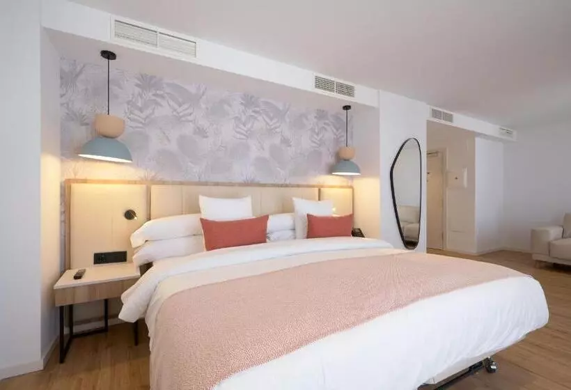 Fotos del hotel San Cristóbal:  11