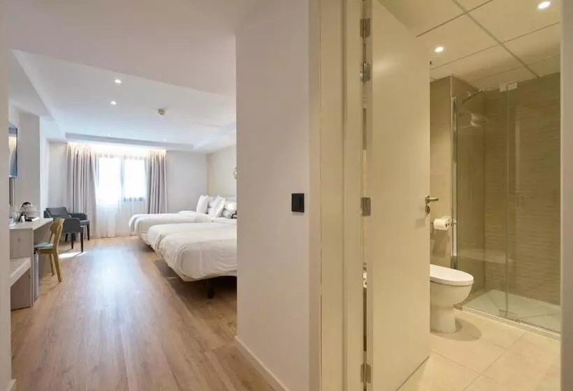 Fotos del hotel San Cristóbal:  21