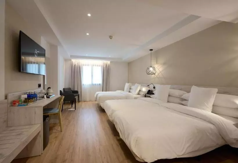 Fotos del hotel San Cristóbal:  10