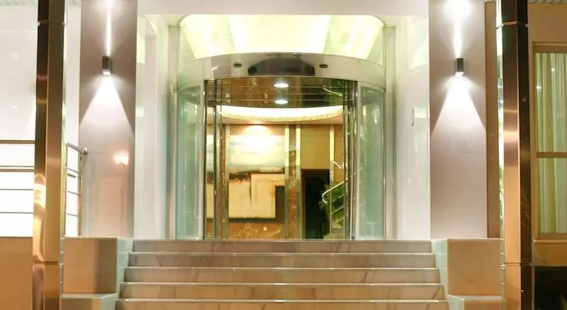 Fotos del hotel Isabel:  4