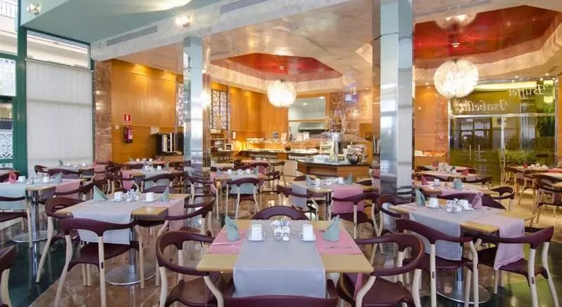 Fotos del hotel Isabel:  6