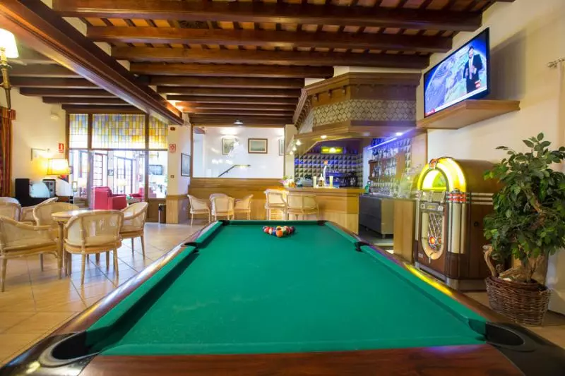 Fotos del hotel La Carolina:  5