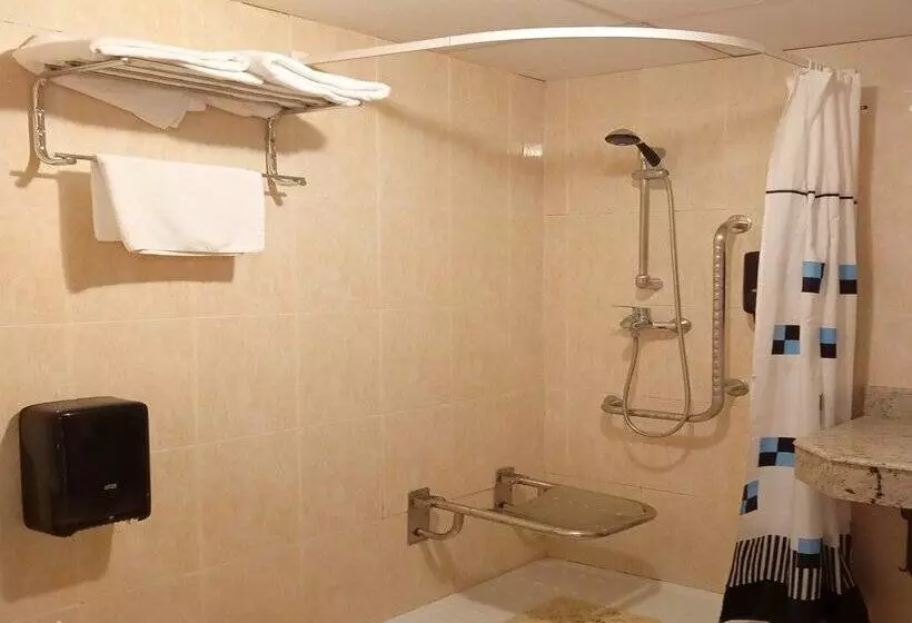 Fotos del hotel La Rueda:  38