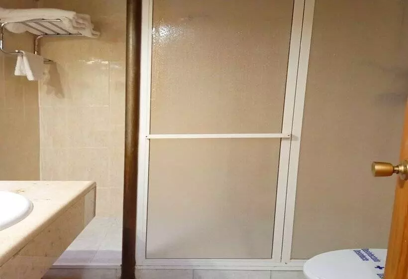 Fotos del hotel La Rueda:  40