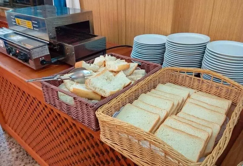 Fotos del hotel La Rueda:  53