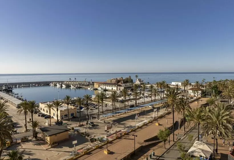 Fotos del hotel Las Palmeras Affiliated by Fergus:  69