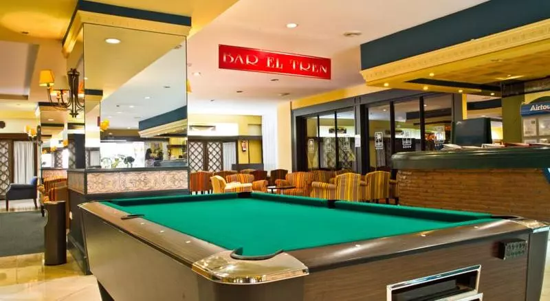 Fotos del hotel Las Palmeras Affiliated by Fergus:  11