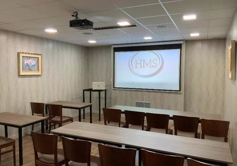Fotos del hotel Mozárbez Salamanca:  7
