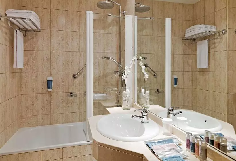 Fotos del hotel Occidental Santa Cruz Contemporáneo:  50