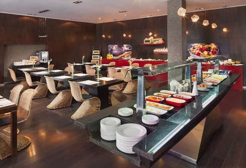 Fotos del hotel Occidental Santa Cruz Contemporáneo:  29