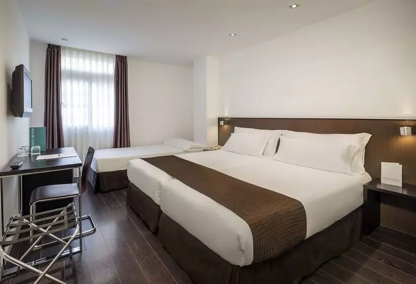 Fotos del hotel Occidental Santa Cruz Contemporáneo:  10