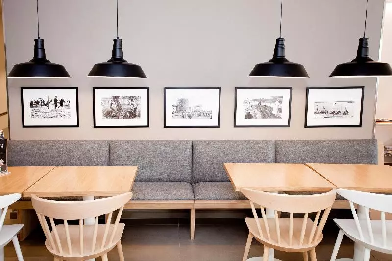 Fotos del hotel Port Eugeni:  12