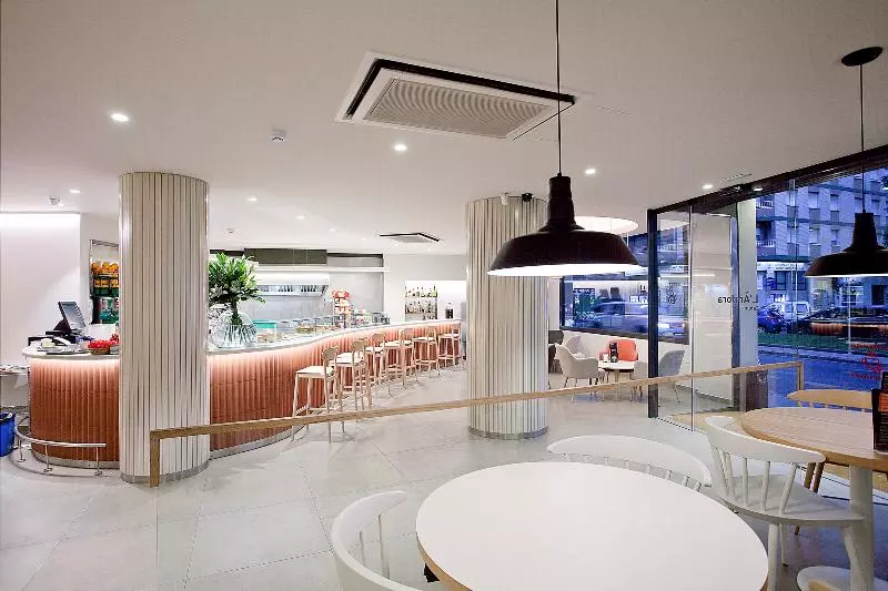 Fotos del hotel Port Eugeni:  10