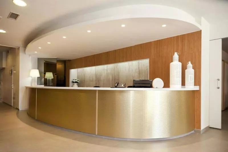 Fotos del hotel Port Eugeni:  13