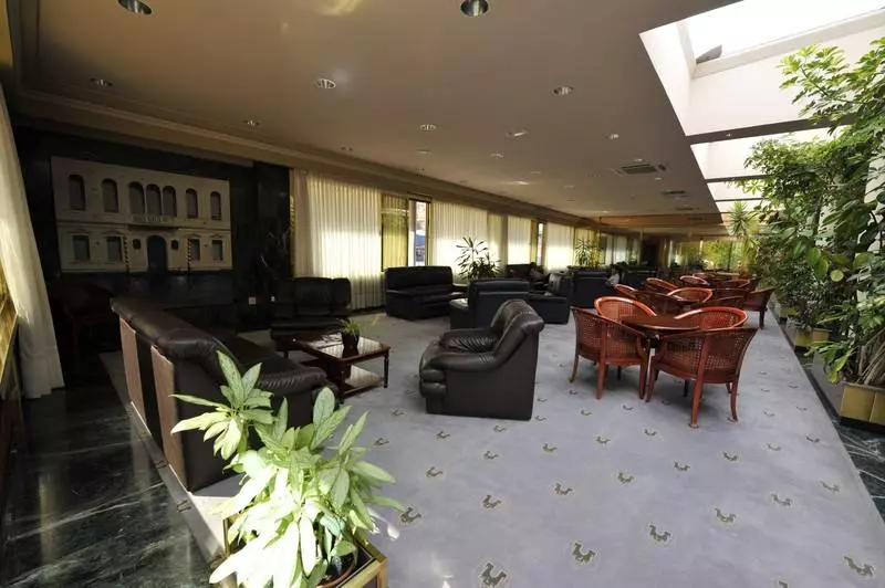 Fotos del hotel Puerta De Segovia:  2