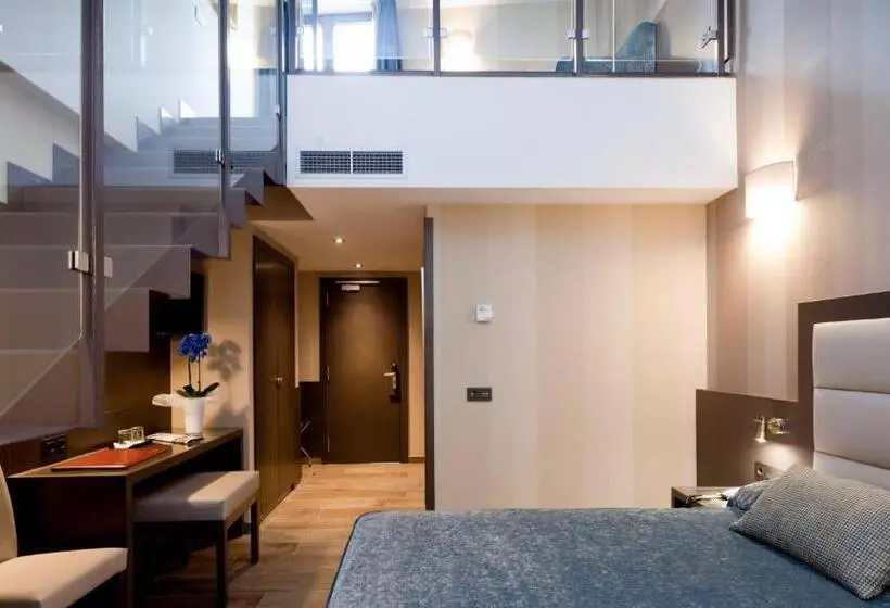 Fotos del hotel Reina Cristina:  17