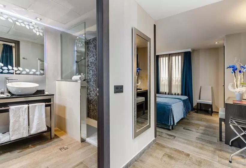 Fotos del hotel Reina Cristina:  7