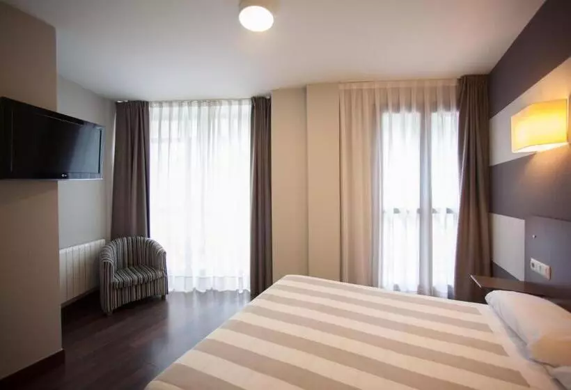 Fotos del hotel Sirimiri:  24