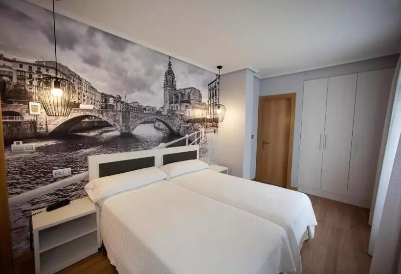 Fotos del hotel Sirimiri:  11