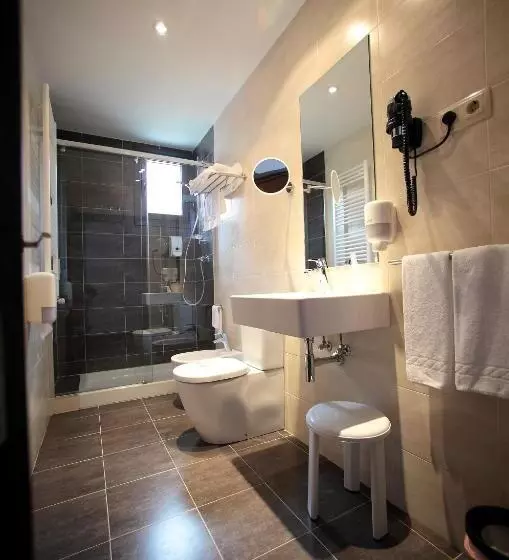 Fotos del hotel Sirimiri:  10