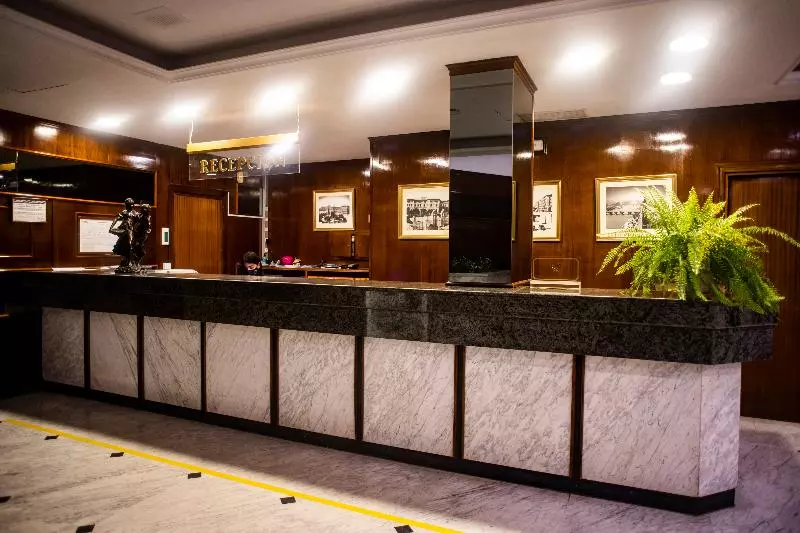 Fotos del hotel Zaragoza Royal:  8