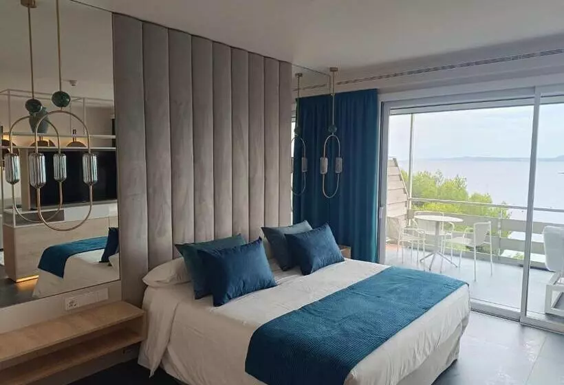 Fotos del hotel Canyelles Platja:  21