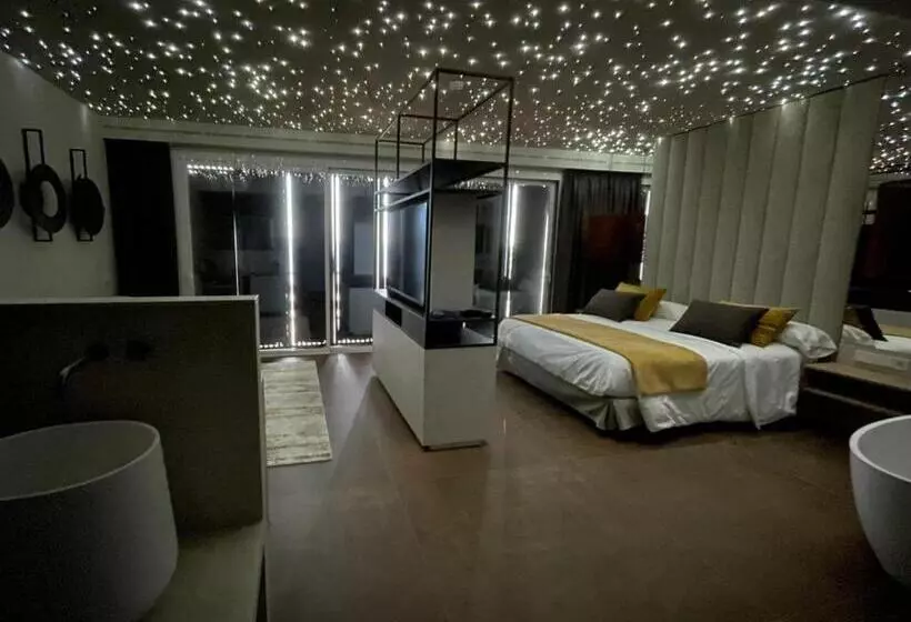 Fotos del hotel Canyelles Platja:  11