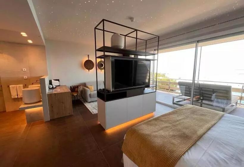 Fotos del hotel Canyelles Platja:  18